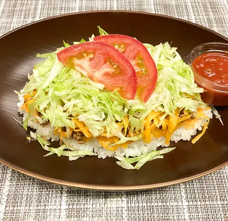 やんばるタコライス 凛タコ